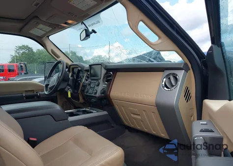 2015 Ford F-250 Lariat from USA, damaged, VIN 1FT7W2BT8FEC75661